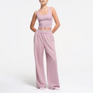 *****SOLD****** SKIMS Dusty Rose Sweat Set